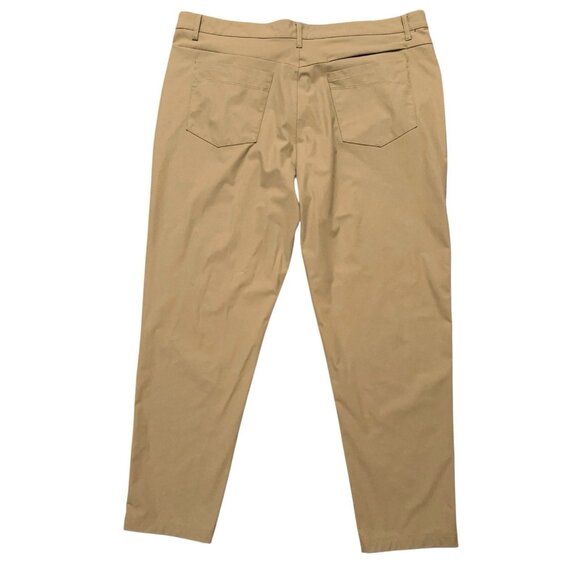 Fabletics The Don 5 Pocket Pants Mens Size 40x32 (Fits 40x30) Classic Fit Beige - Picture 2 of 5